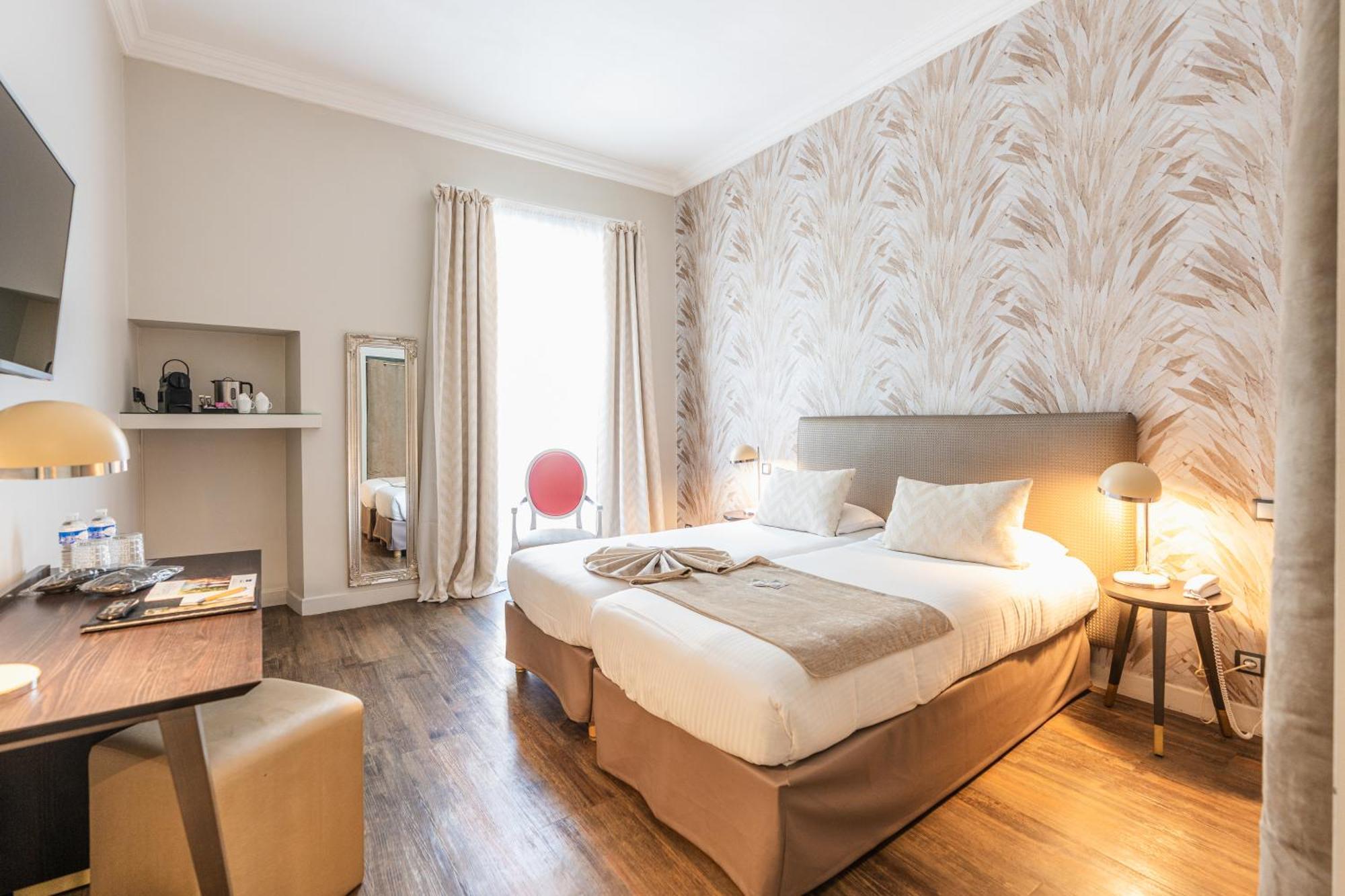 Twin Room City View